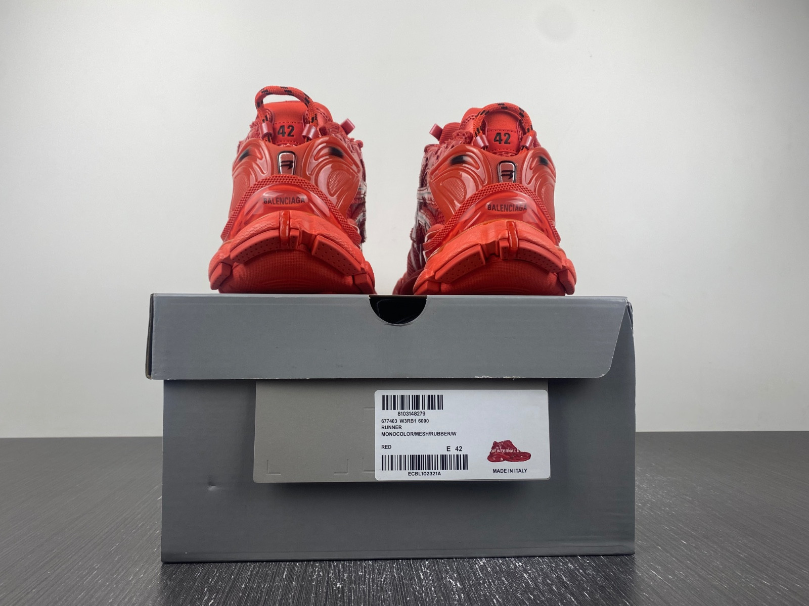 Ba1en*iaga 7.0 runner sneaker