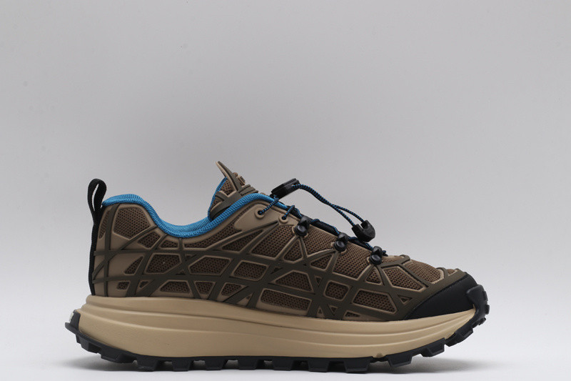 D10r b31 runner sneaker