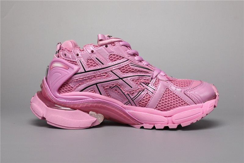 Ba1en*iaga runner sneaker in pink