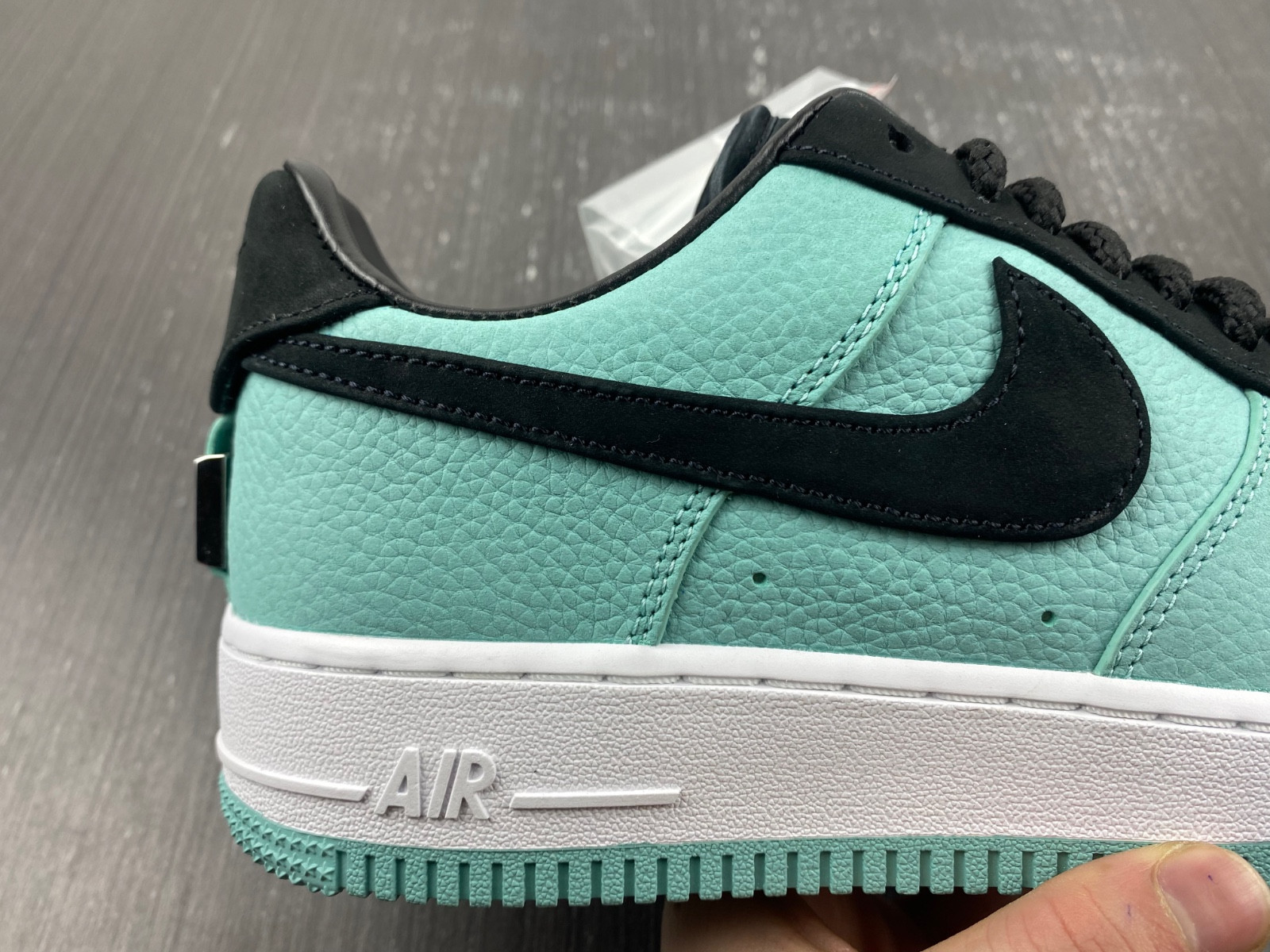 T*f*ny & co. x nike air force 1 low dz1382-002