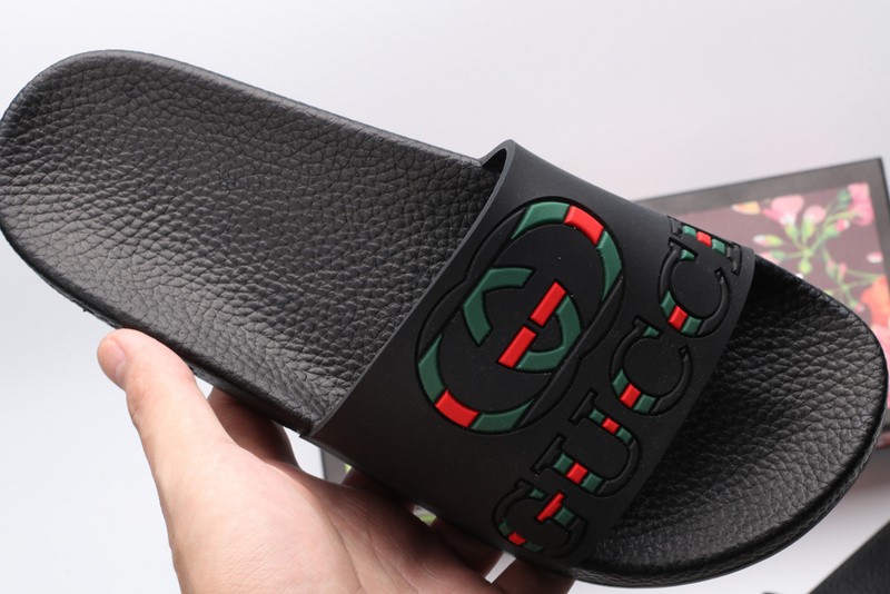 Gvc*1 slides all black