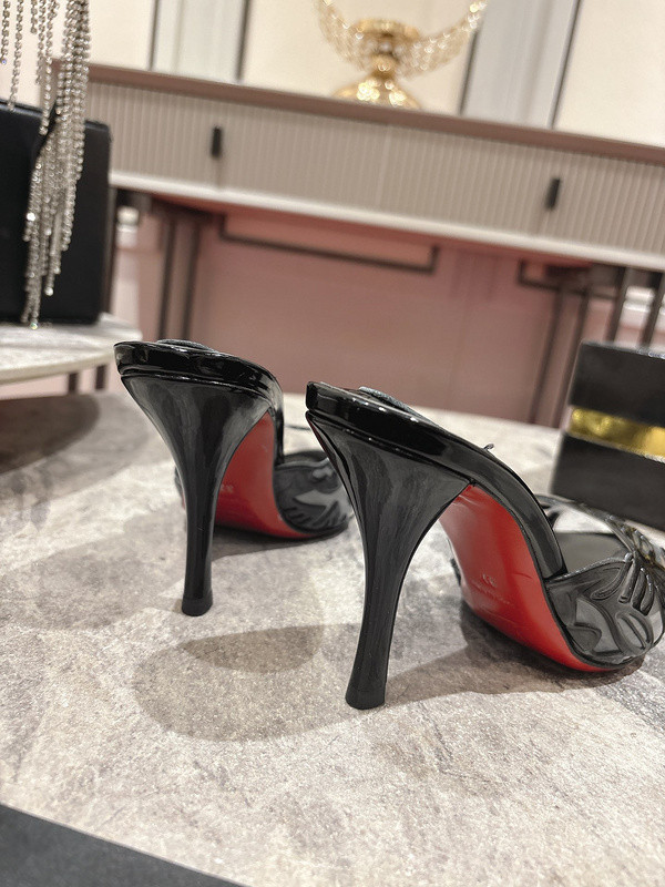 CL HIGH HEELED SHOES