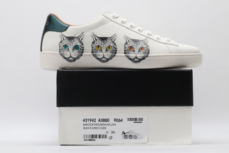Gvc*1 ace embroidered low-top sneaker white with cat