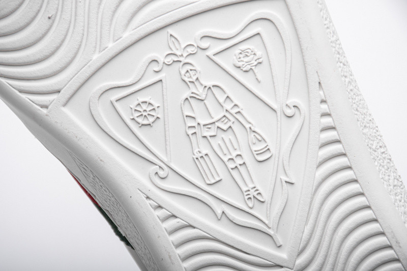 Gvc*1 low-top sneaker white with apple