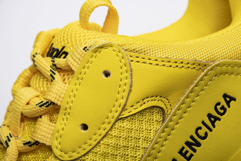 Ba1en*iaga triple s yellow