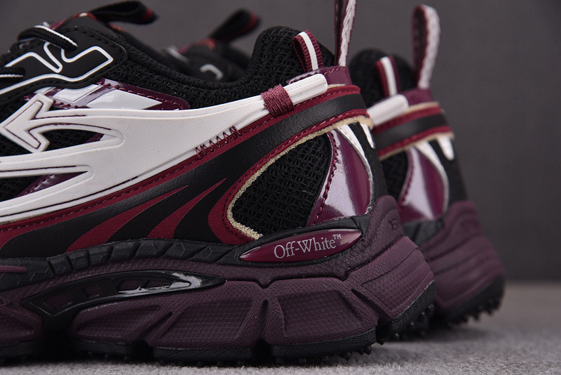 OWT Be Right Back Burgundy SNEAKERS