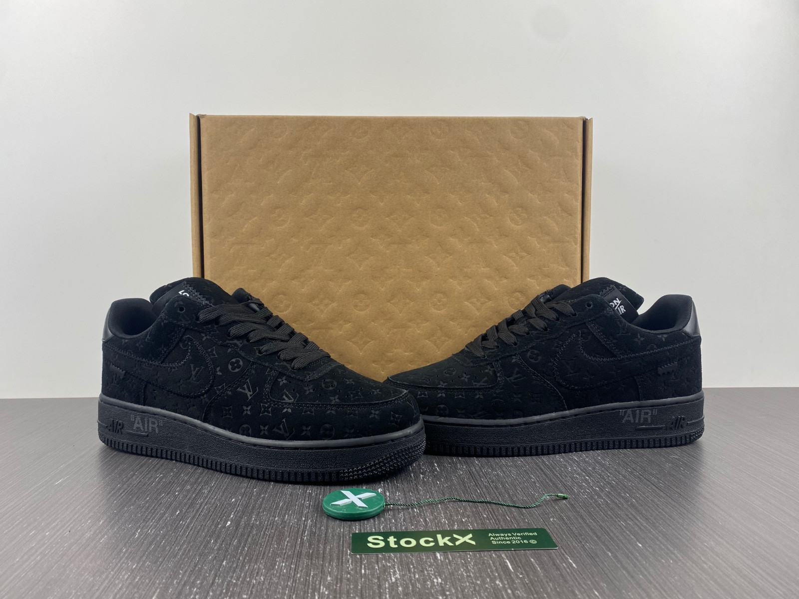 lwe sneaker