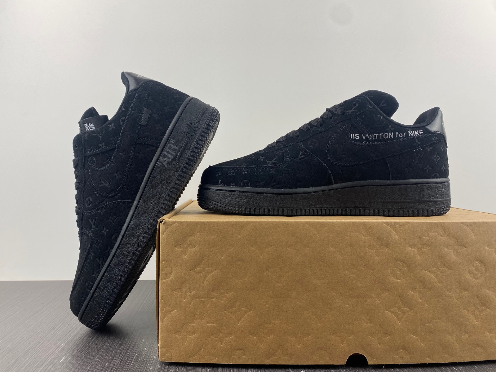 lwe sneaker