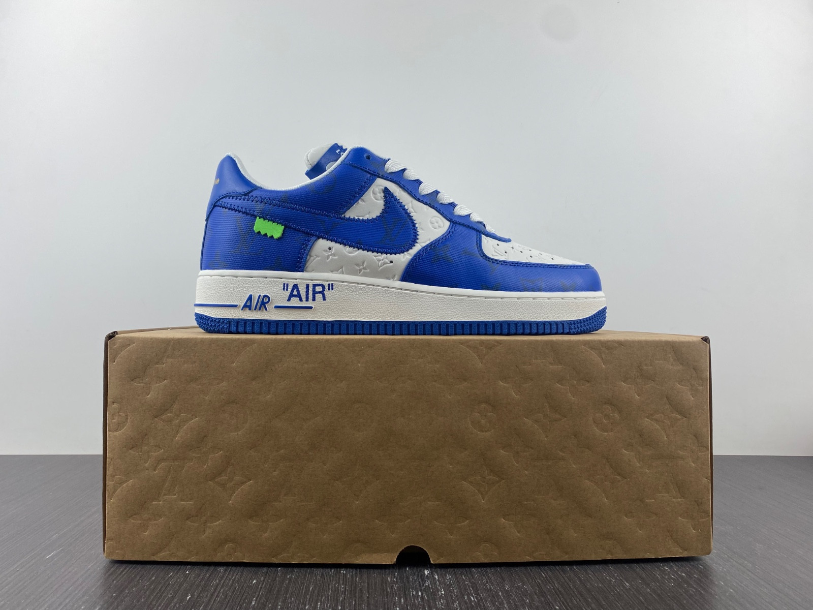 lwe sneaker