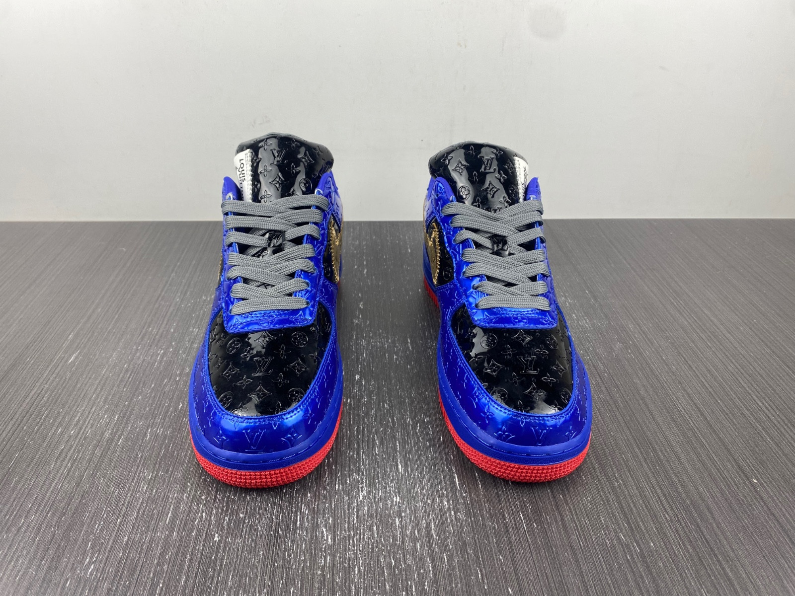 lwe sneaker