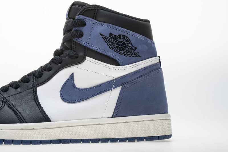 air jordan 1 retro high og blue moon 555088-115