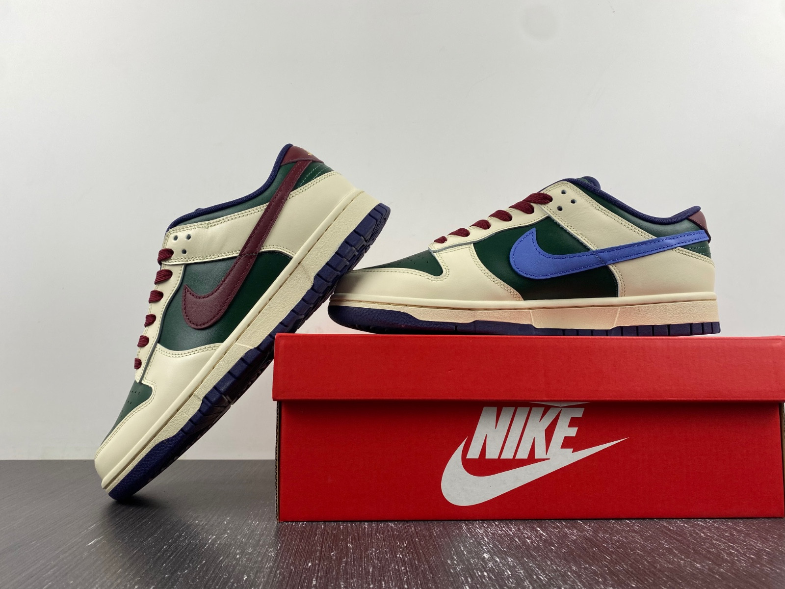 nike dunk low "from nike, to you" fv8106-361