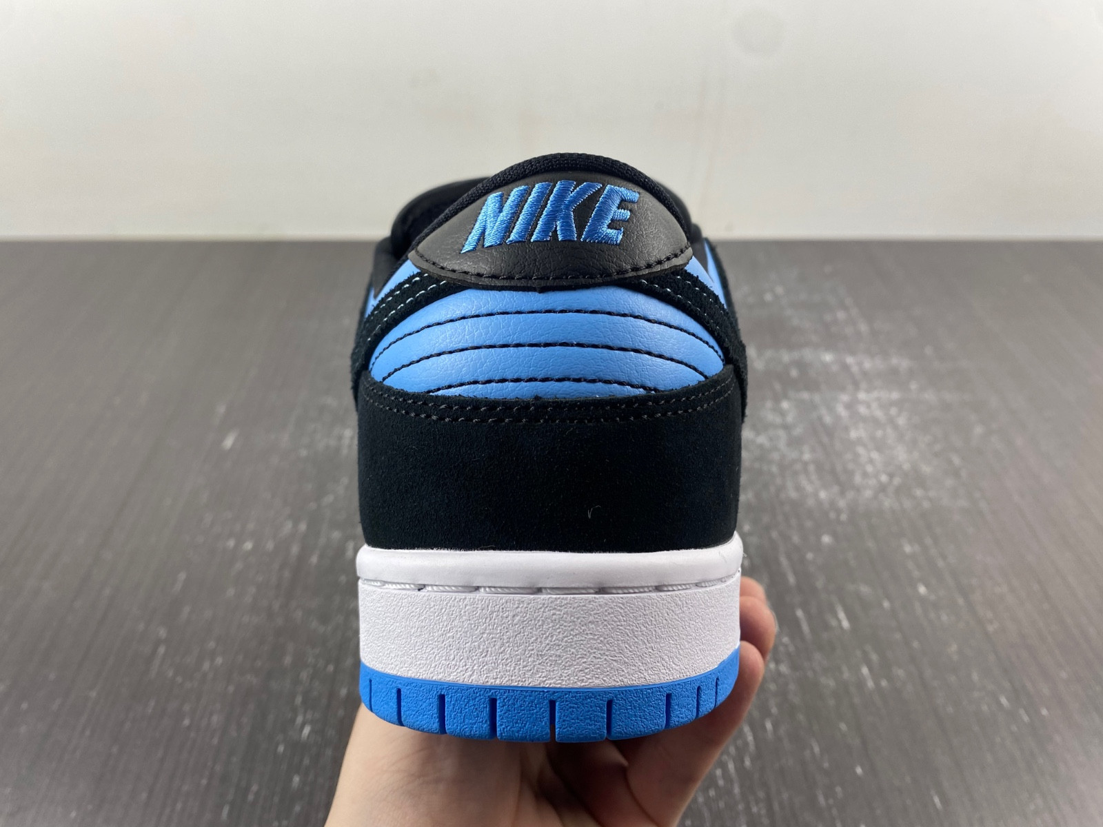 nike sb skateboard dunk low pro black 304292-048