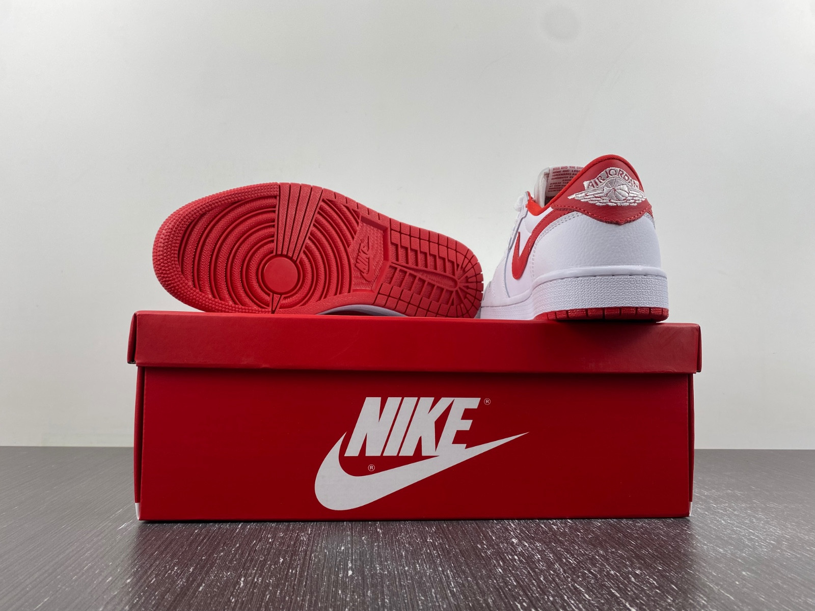 air jordan 1 low og university red cz0790-161