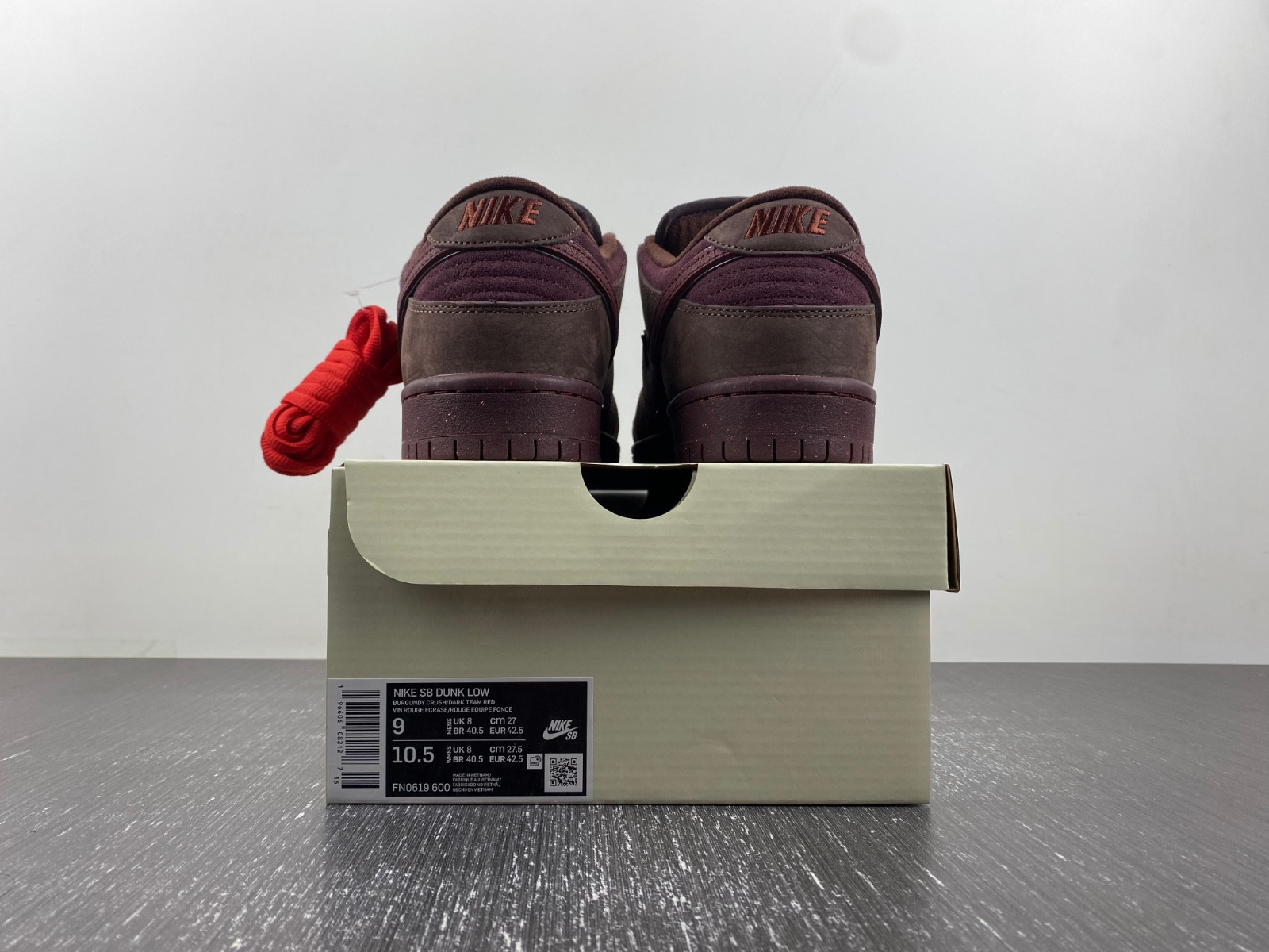 nike sb dunk low valentine