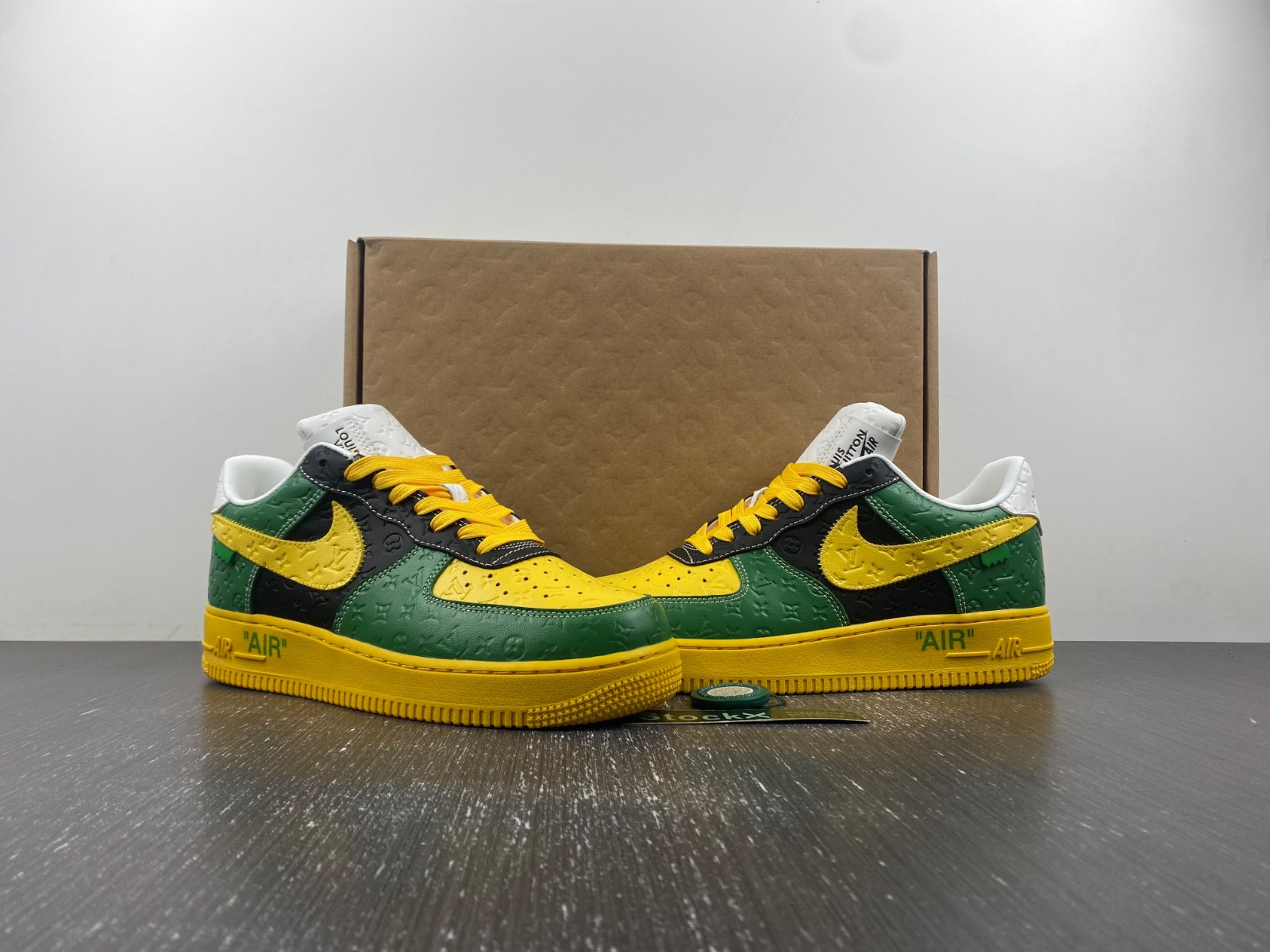 lwe sneaker