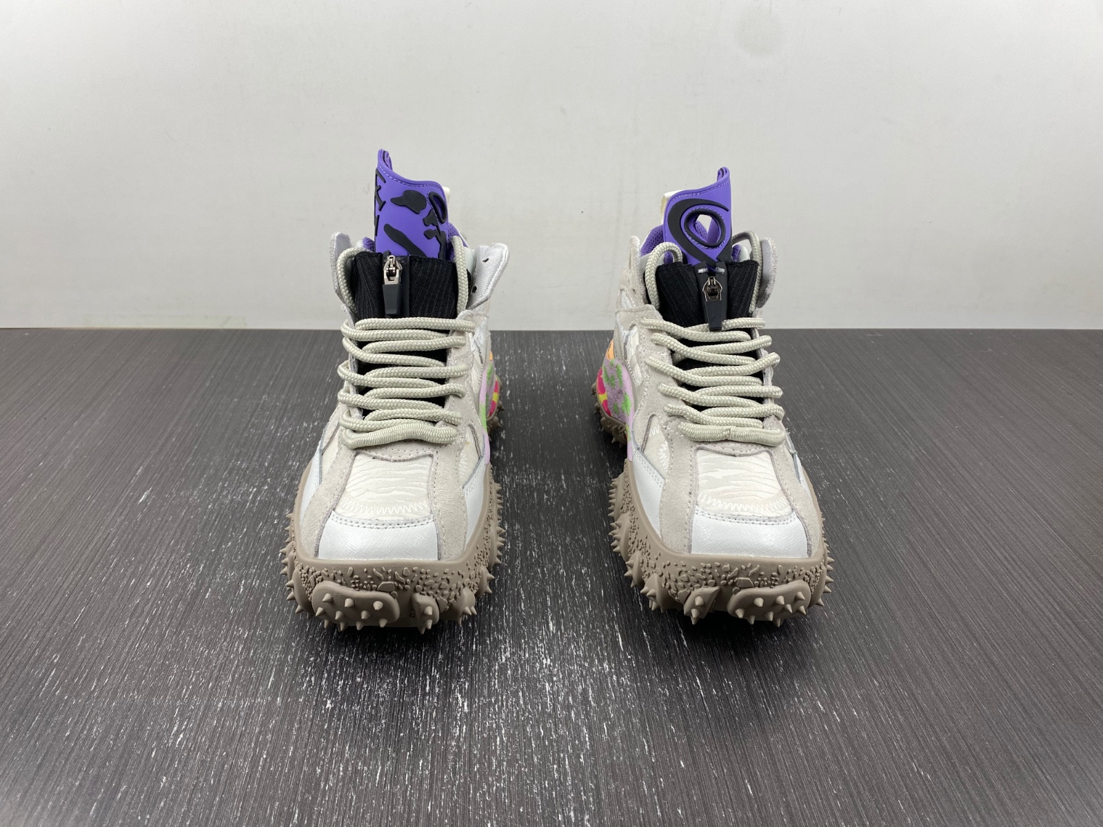 nike off white x air terra forma