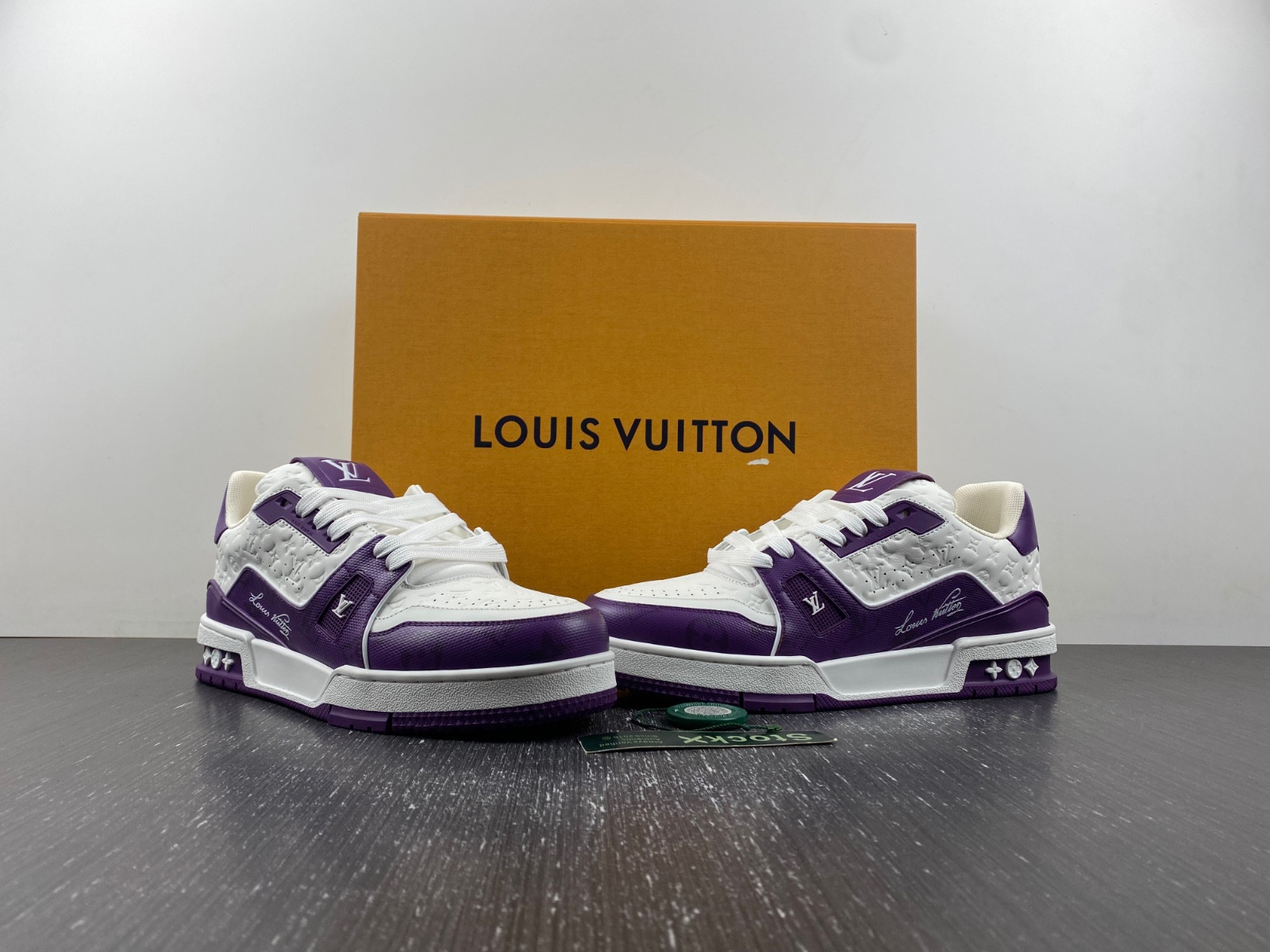 lwe sneaker