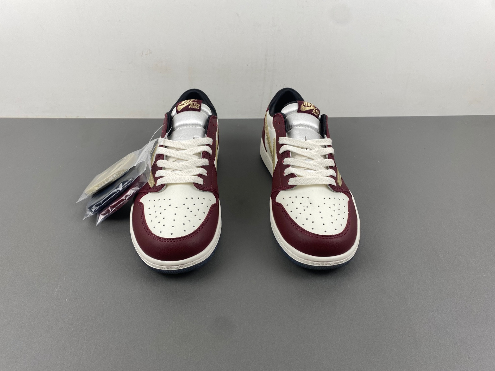 air jordan 1 low year of the dragon 2024 fj5735-100