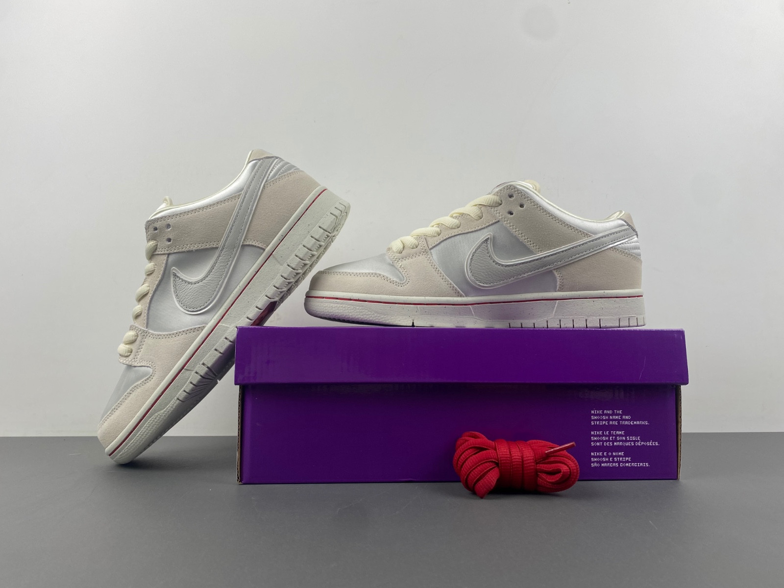 nike sb dunk low valentine