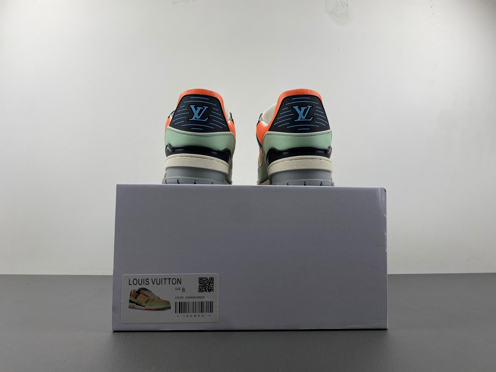 lwe sneaker