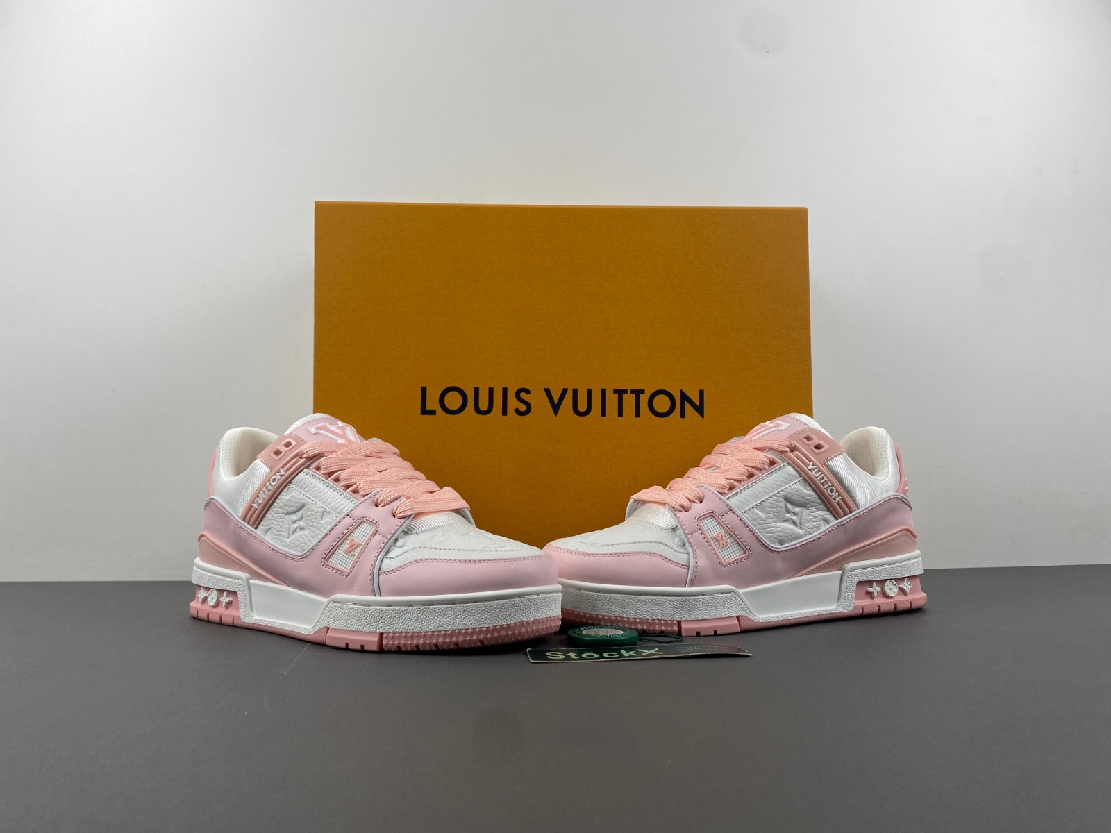 lwe sneaker