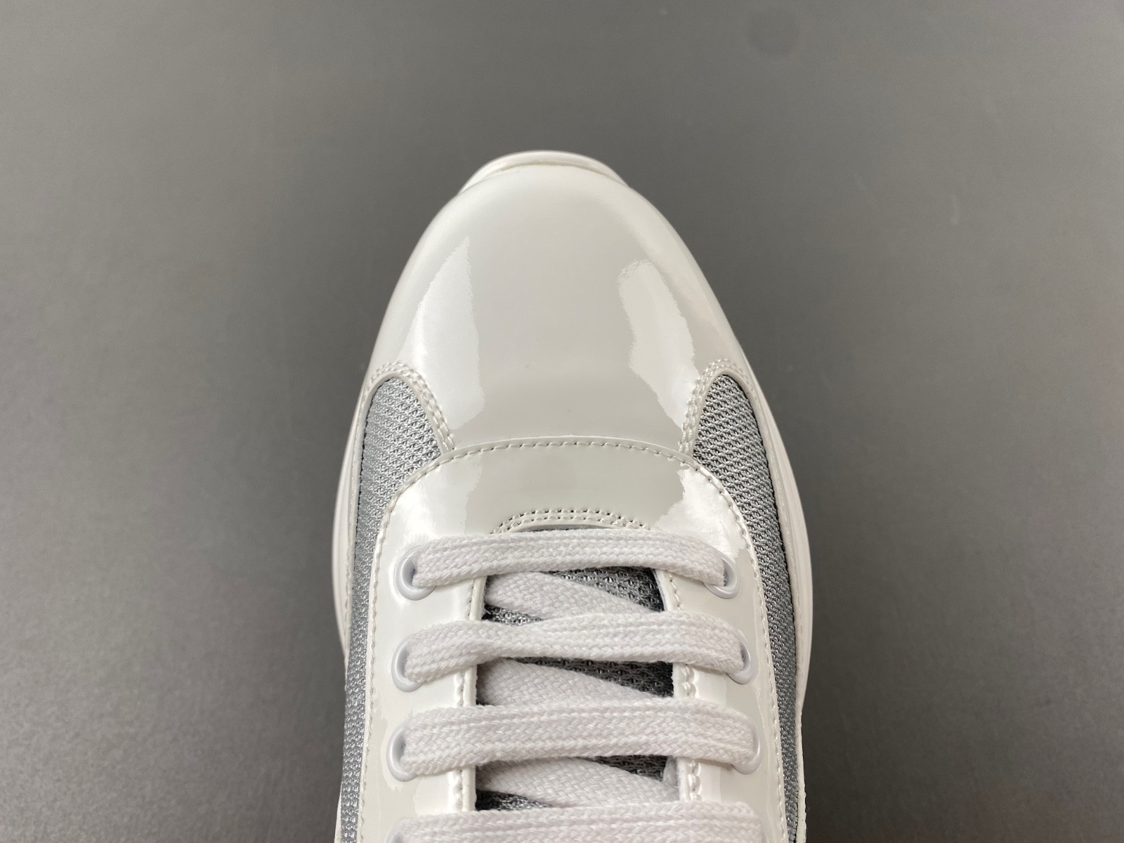 pra sneaker