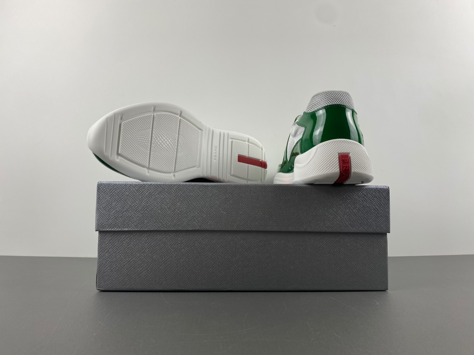 pra sneaker