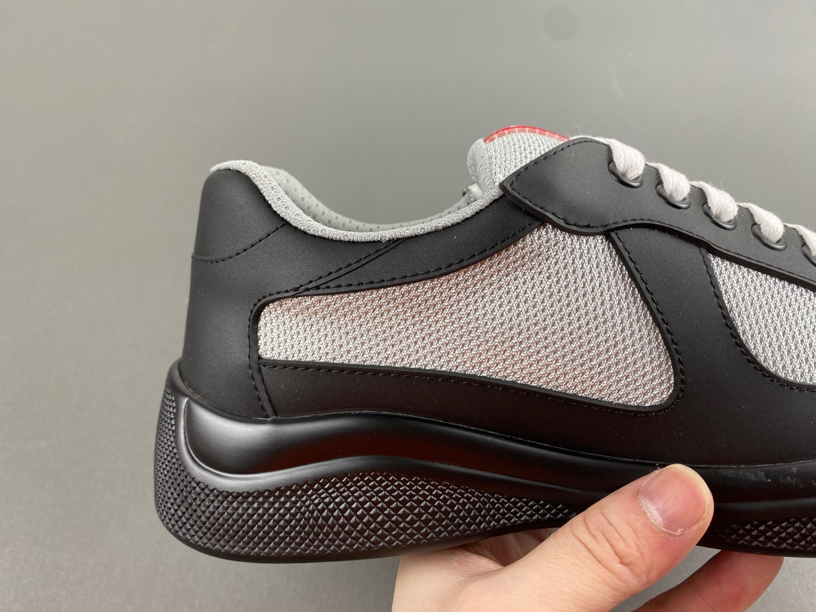pra sneaker