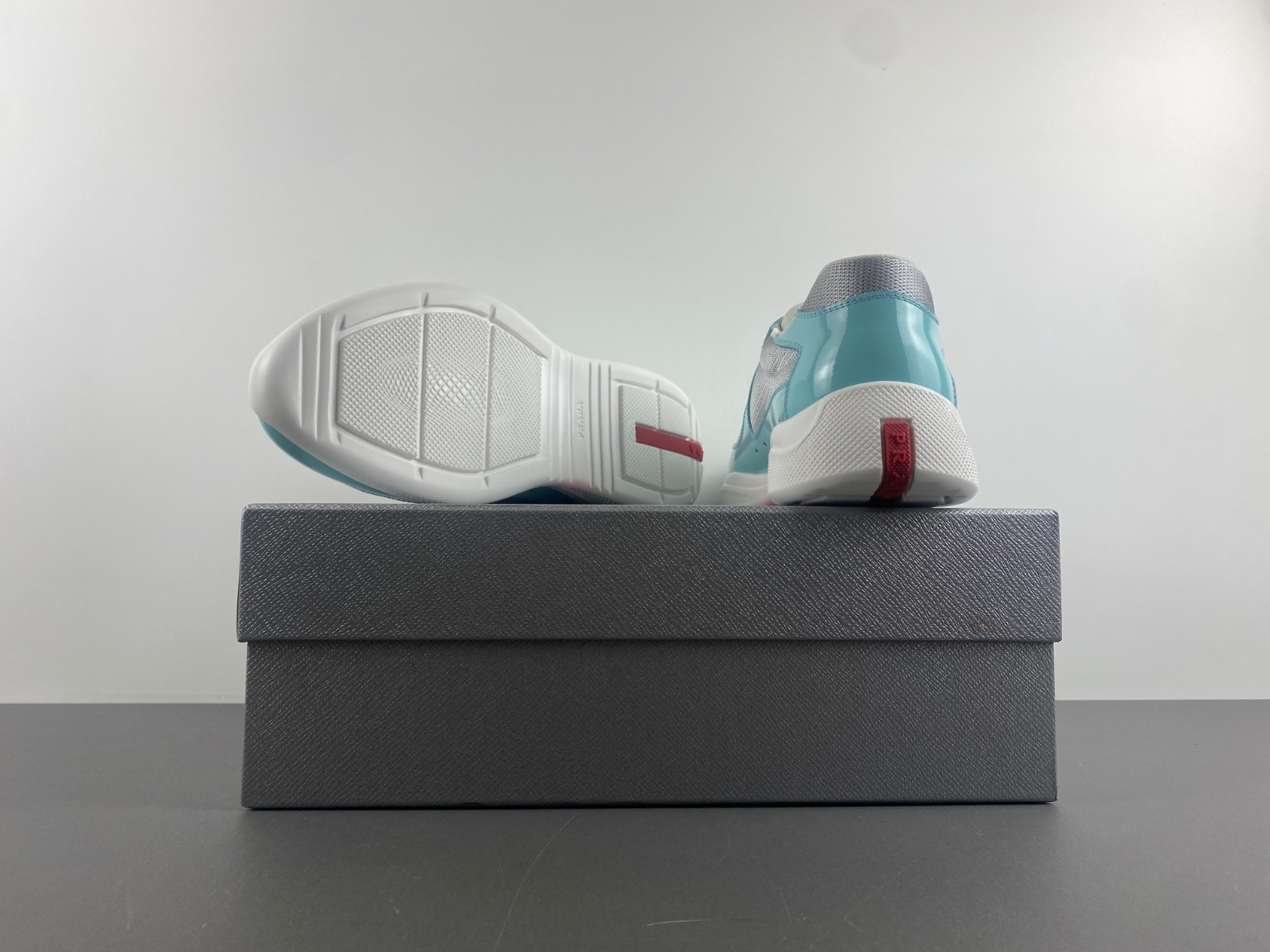 pra sneaker