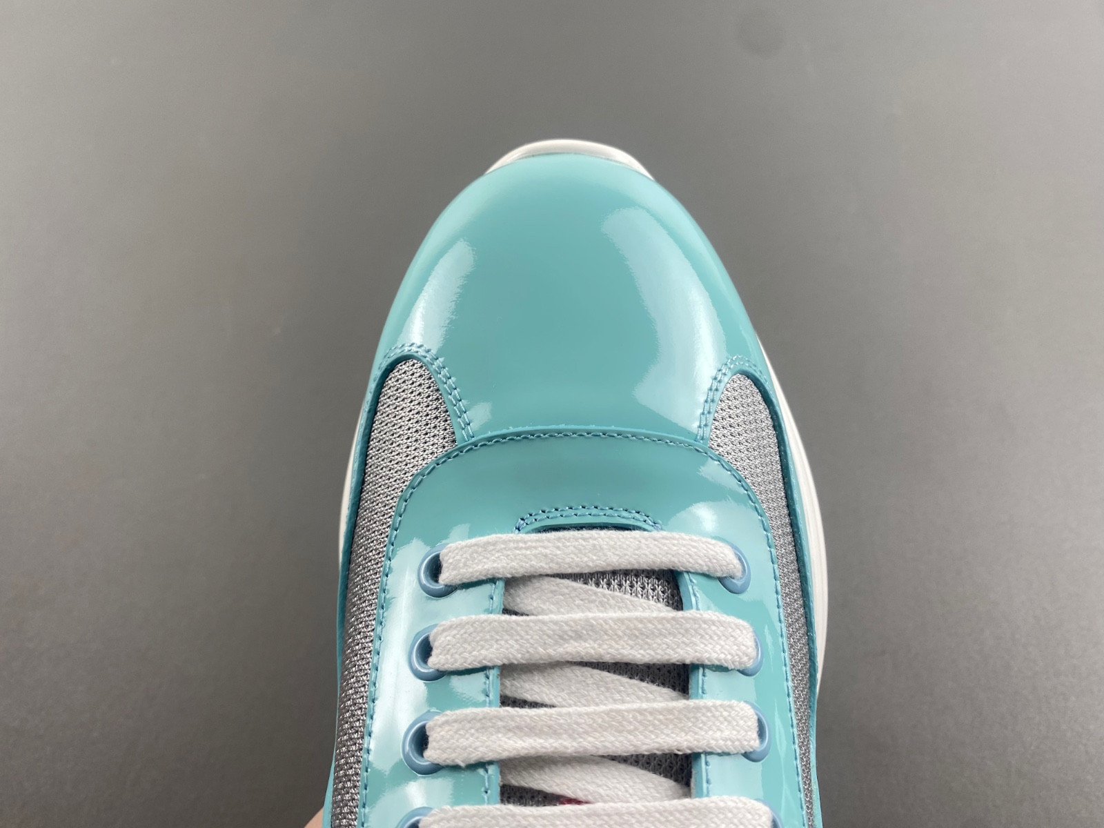 pra sneaker