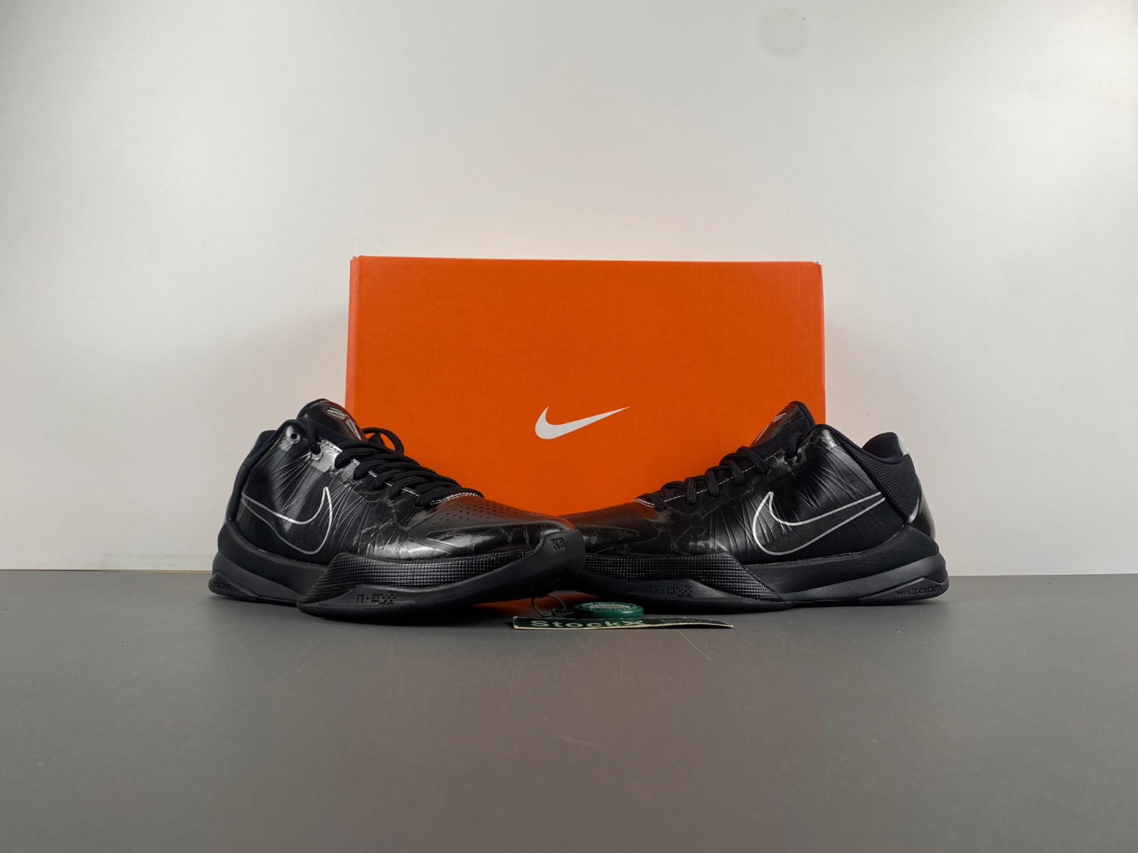 nike zoom kobe v x 