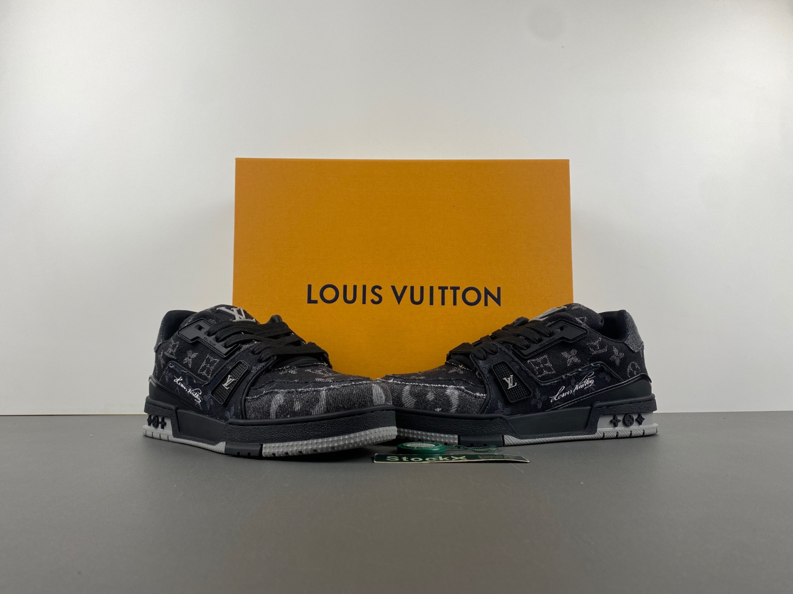 lwe sneaker