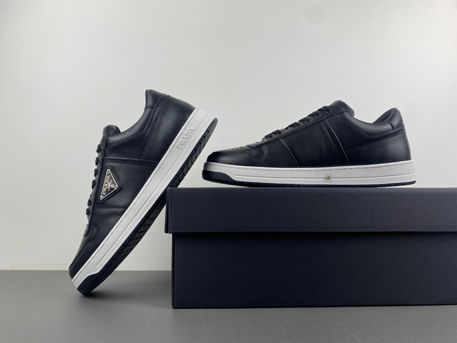 pra downtown leather sneakers