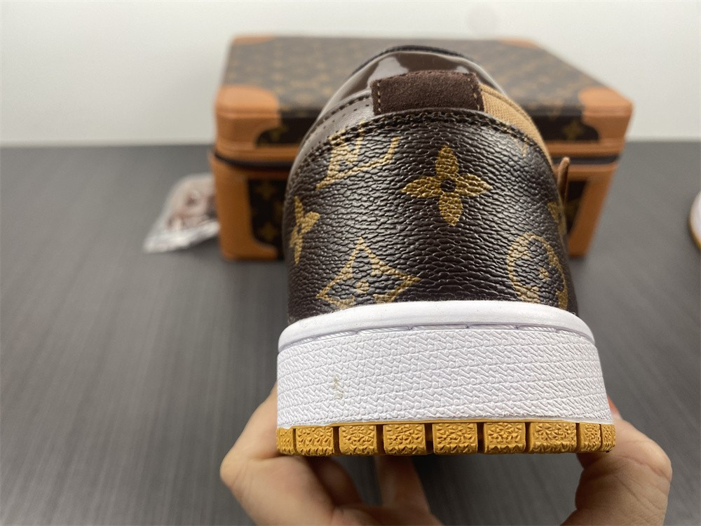 lwe x owt x air jordan 1 customs mens aq0818-203