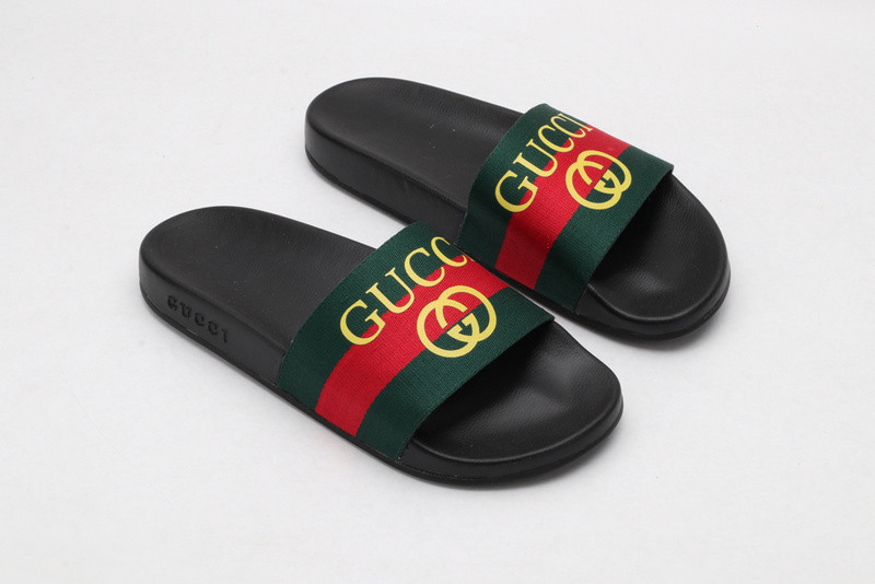 G*u*i slides all black with "yellow G*u*i"