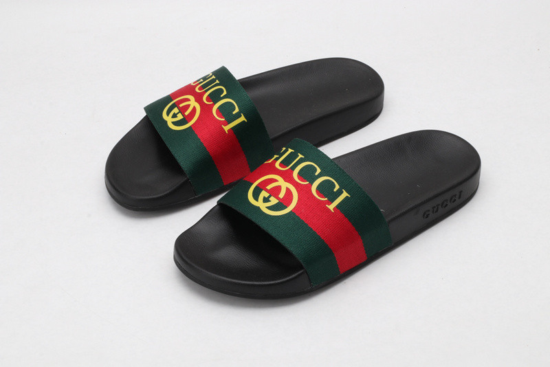 G*u*i slides all black with "yellow G*u*i"