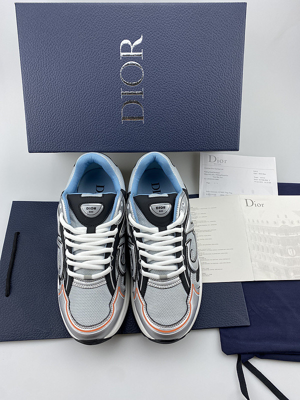 D*or b30 sneaker