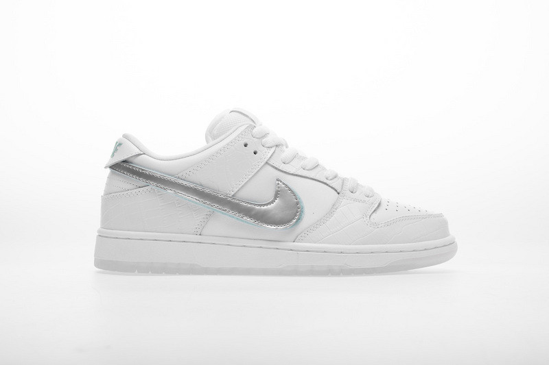 nike sb dunk low diamond supply co white diamond bv1310-100