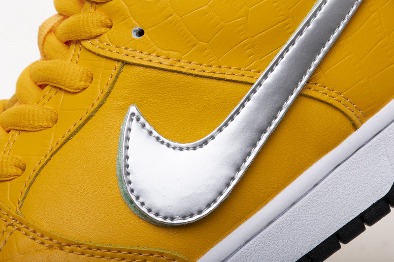 nike dunk low pro og qs canary yellow bv1310-700