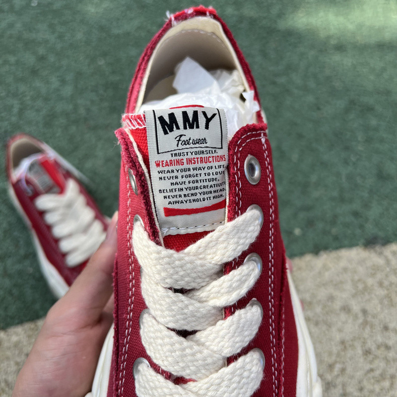 mmy sneaker 0067