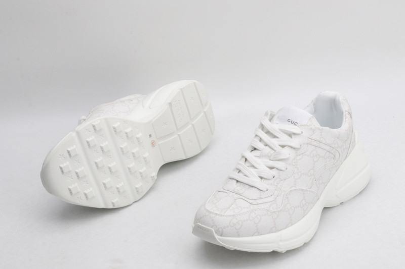 G*u*i sneaker