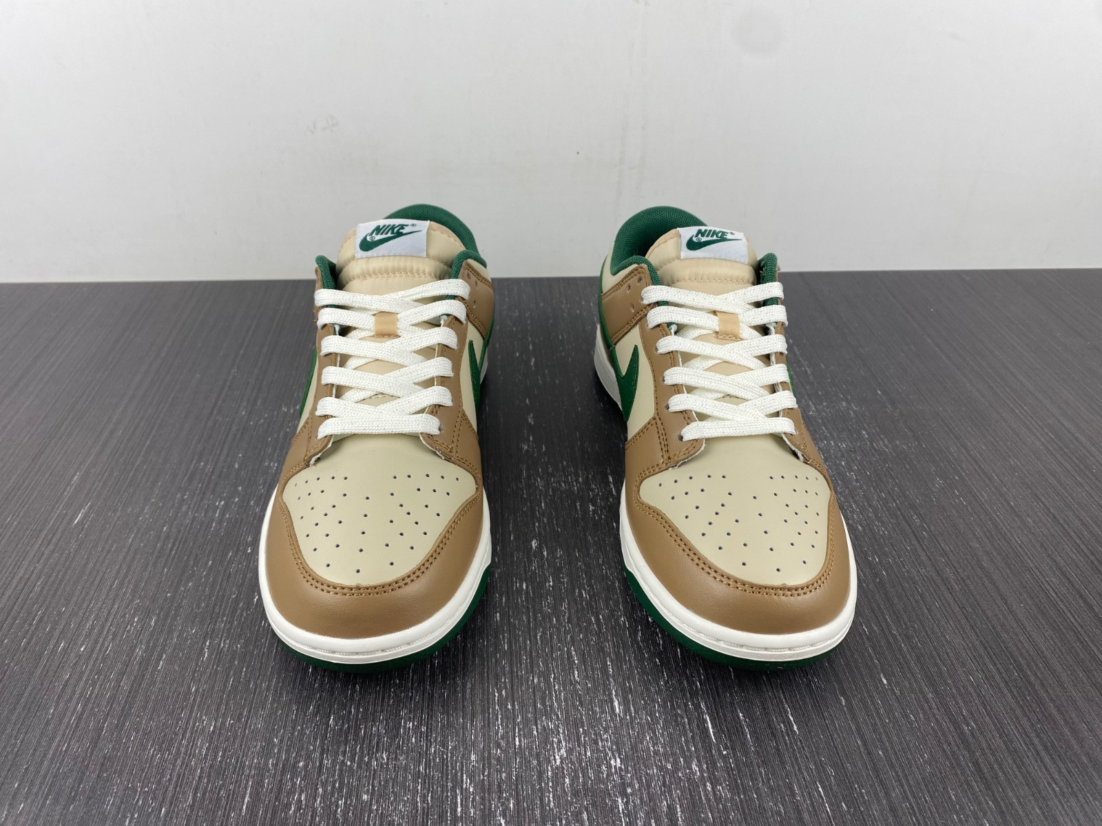 nike dunk low retro rattan gorge gree fb7160-231