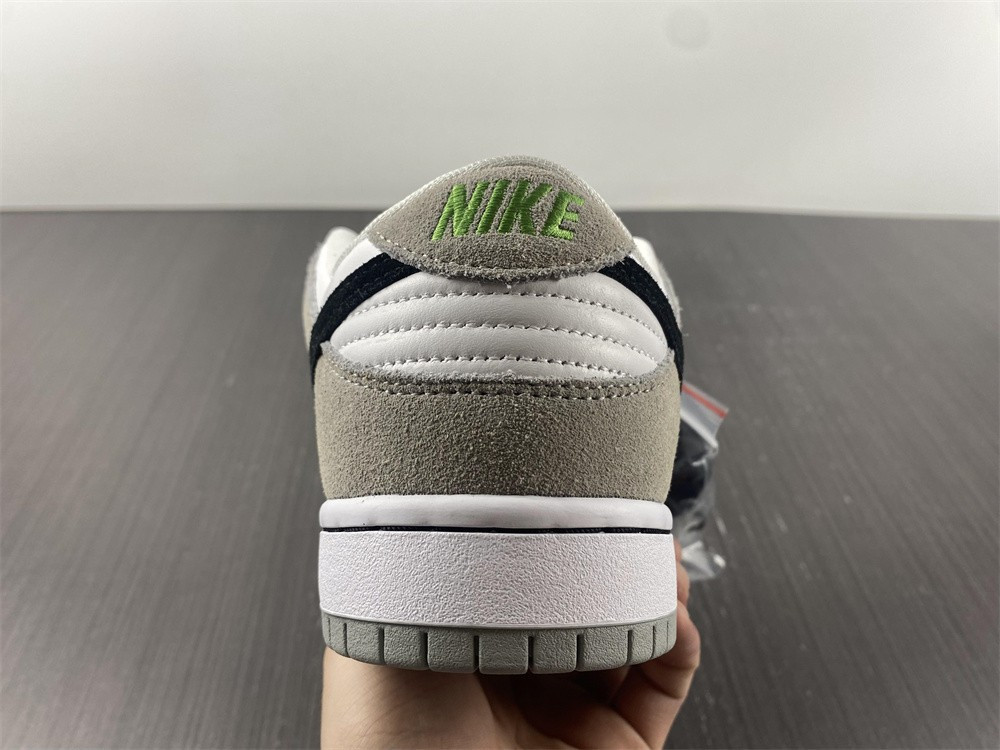 nike sb dunk low chlorophyll - bq6817-011
