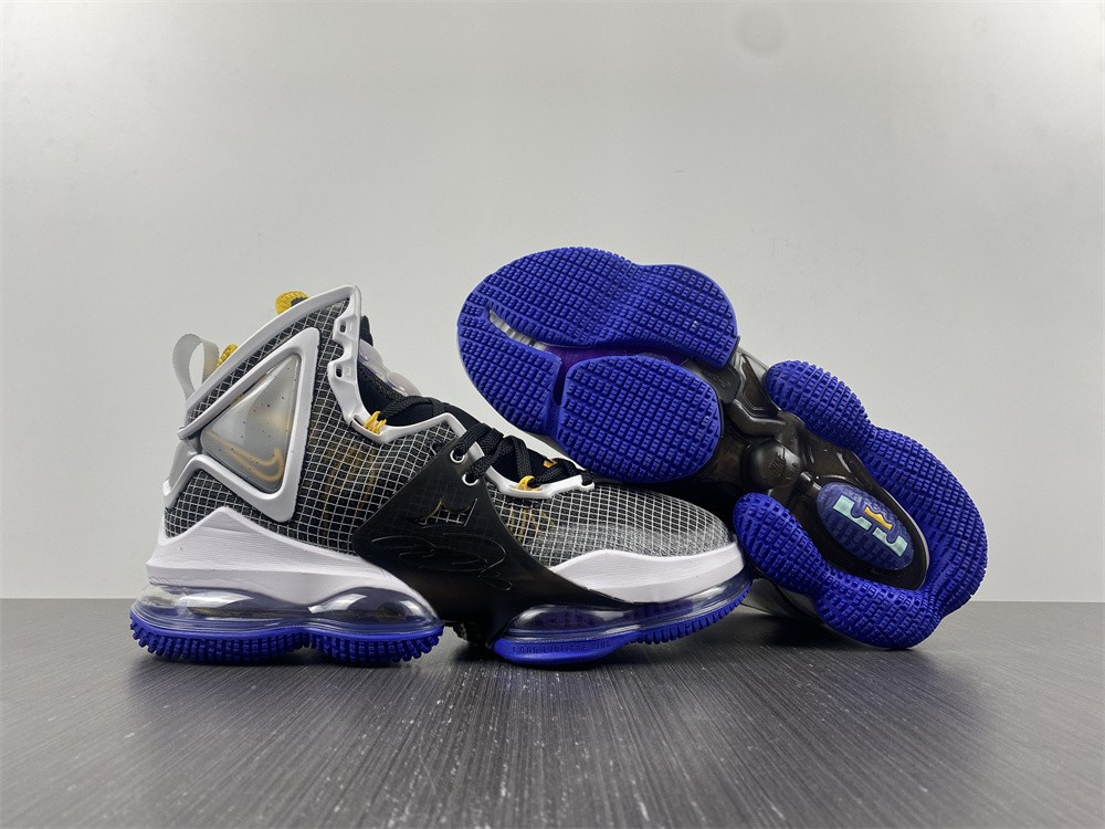 nike lebron 19 hardwood classic dc9340-002