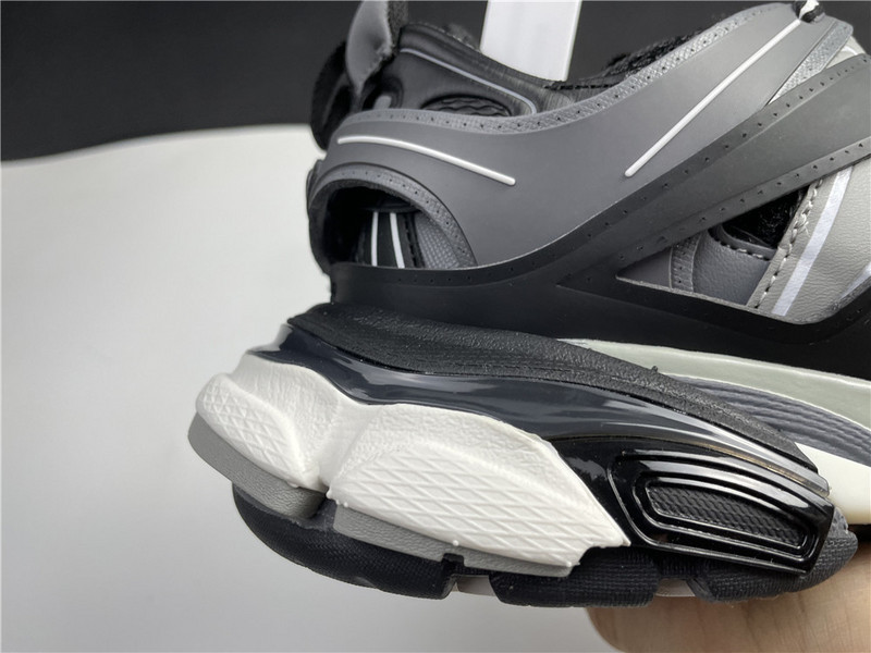 Ba*len*cia*ga track sneaker