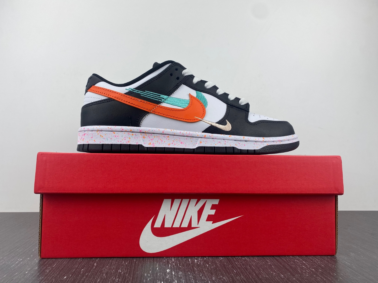 nike dunk low multiple swooshes white washed teal (w) fd4623-131