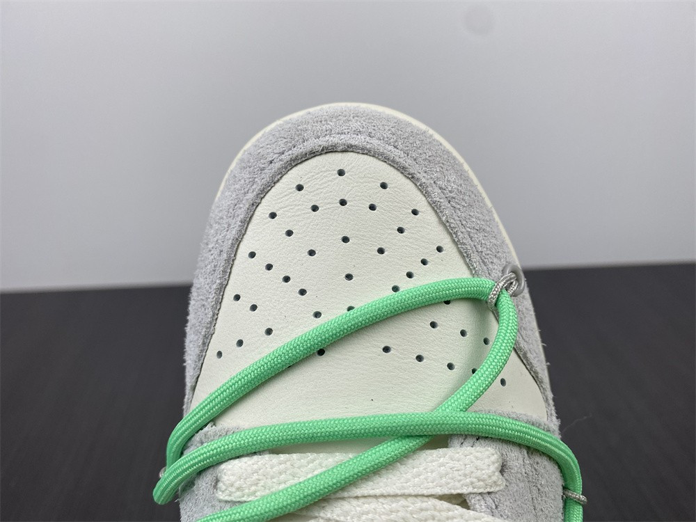 owt x dunk low 