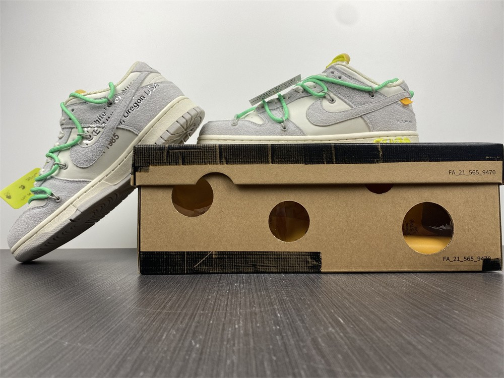owt x dunk low 