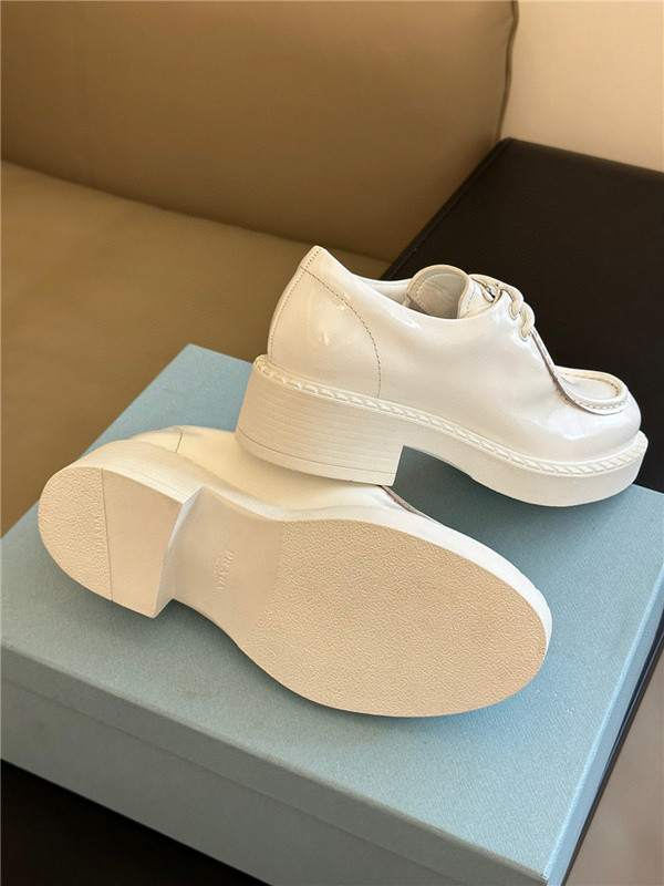 pra sneaker